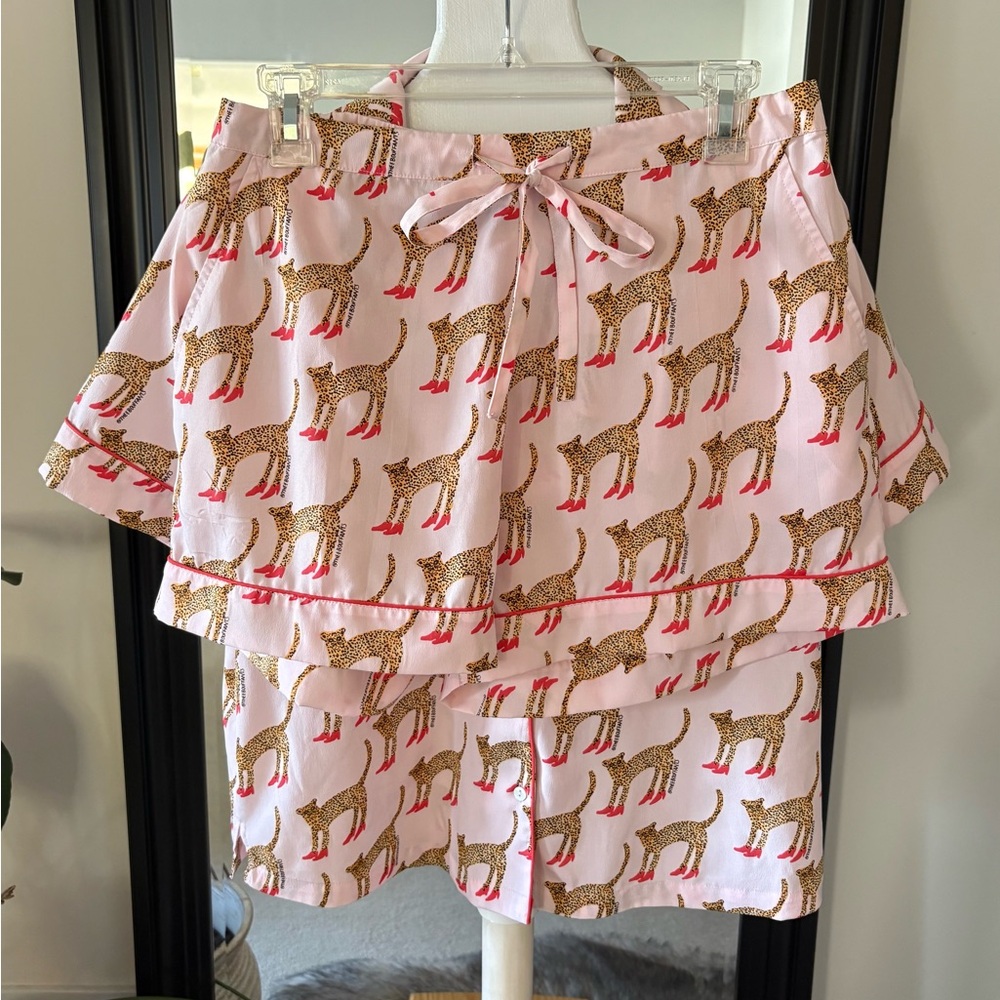 BOUFFANTS & BROKEN HEARTS High Heel Leopard Pajama Short Set - Picture 8 of 10